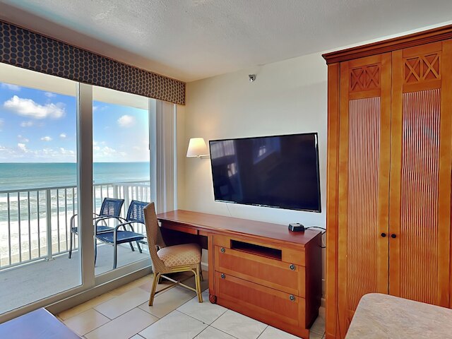 Harbour Beach Resort 603