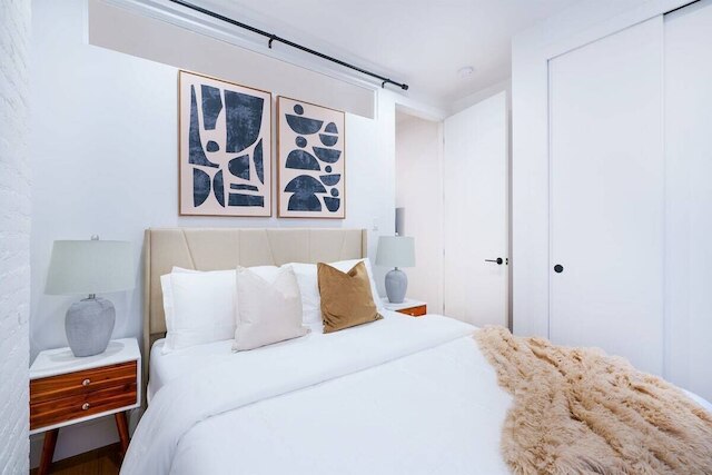 1288 UES アパートメンツ