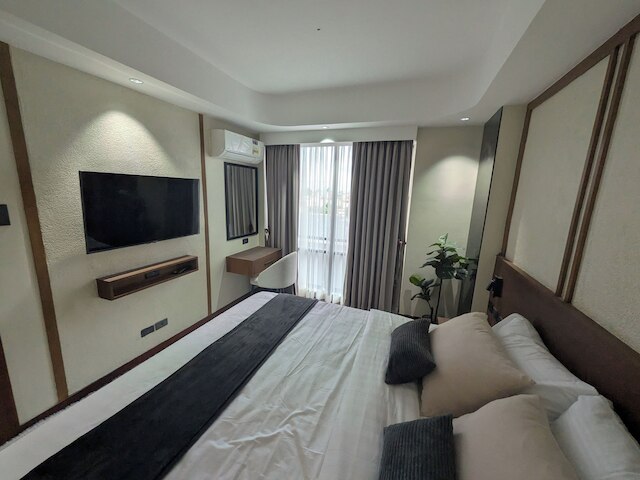 oneTree Plaza Hotel Cebu