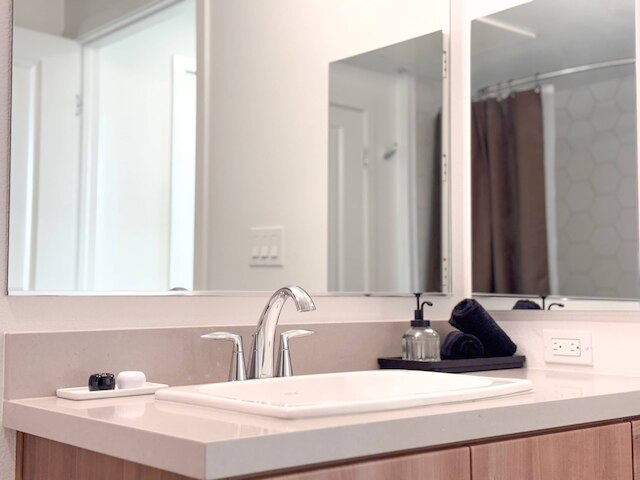 Bright Cozy Getaway With Pool Free Parking 10 Mins Disneyland