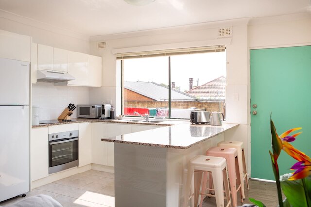 コージー 2ベッド アパートメント イン ザ ハート オブ ストラスフィールド