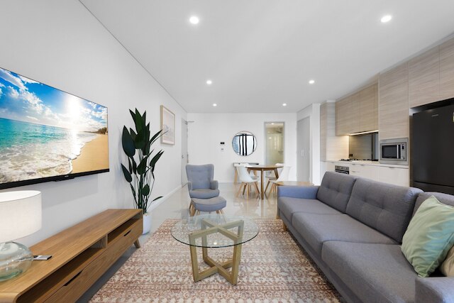 ラックス オーシャンフロント 1ベッド ハイライズ ウィズ プール & ジム