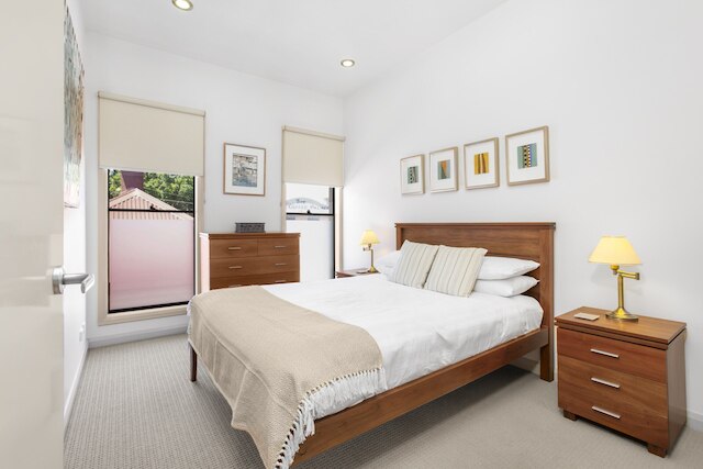 2ベッド アパートメント ウィズ パーキング & バルコニー ニア トレインズ