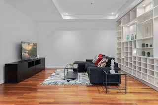 スタイリッシュ アンド スペーシャス 2ベッド アパートメント メルボルン