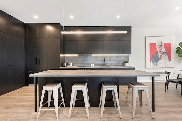 インクレディブル バルコニー デュプレックス イン ザ ハート オブ フィッツロイ