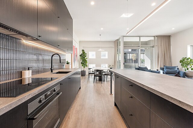 インクレディブル バルコニー デュプレックス イン ザ ハート オブ フィッツロイ