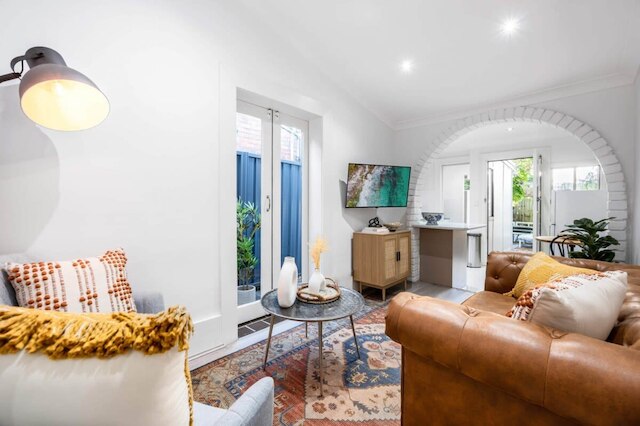 コンテンポラリー 2 ベッド ハウス イン トレンディ エンモア