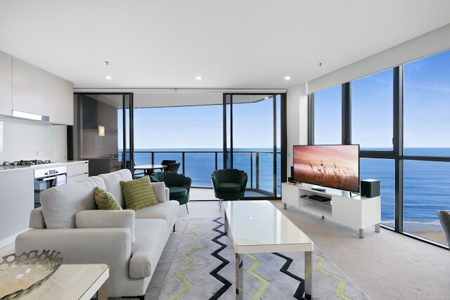 ワンダフル 2 ベッド ウィズ プール, ジム & シーニックビューズ