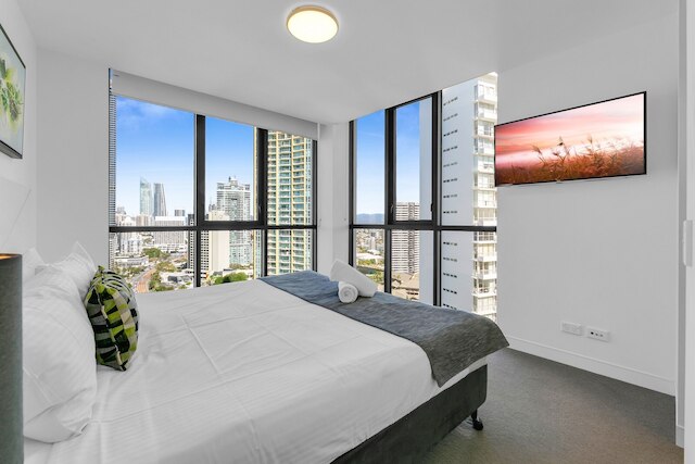 ワンダフル 2 ベッド ウィズ プール, ジム & シーニックビューズ