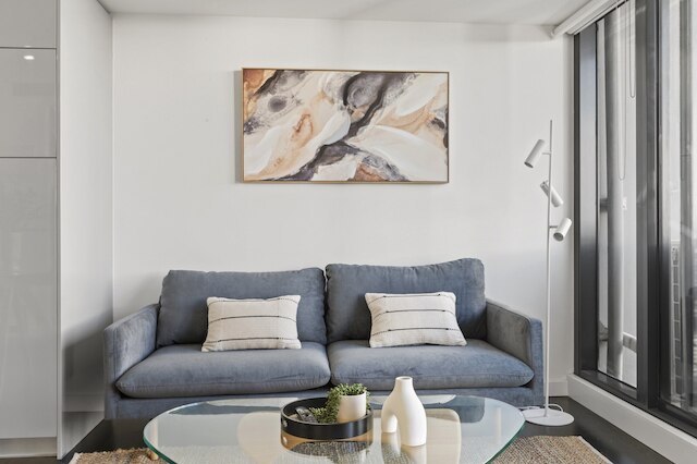 モダン 1ベッド アパートメント クローズ トゥ アトラクションズ