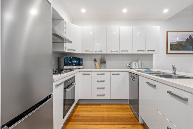 パーフェクト 2ベッド インナーシティ ホーム ウィズ プール アンド BBQ エリア