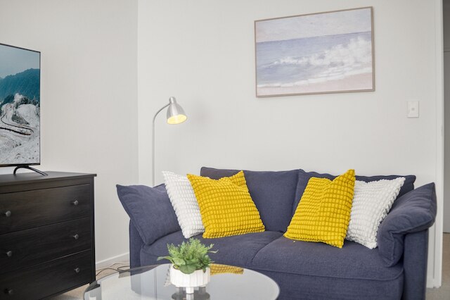 スリーク リッチモンド 1ベッド クローズ トゥ エブリシング