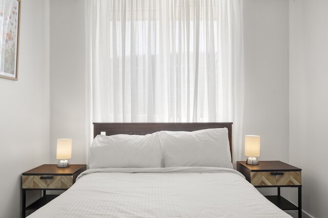 スリーク リッチモンド 1ベッド クローズ トゥ エブリシング