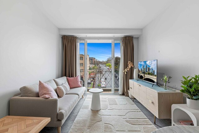 ラブリー ブティック 1 ベッド ユニット ウィズ ジム & プール