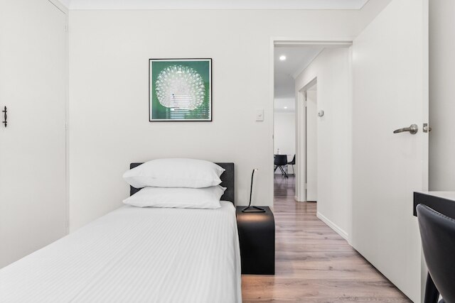 エレガント 2 ベッド ウィズ バルコニー バイ パークス アンド アメニティーズ