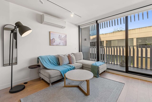 スリーク サウス メルボルン パッド, 1ベッド バイ アルバート パーク