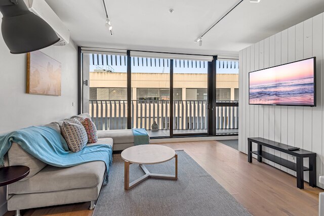 スリーク サウス メルボルン パッド, 1ベッド バイ アルバート パーク