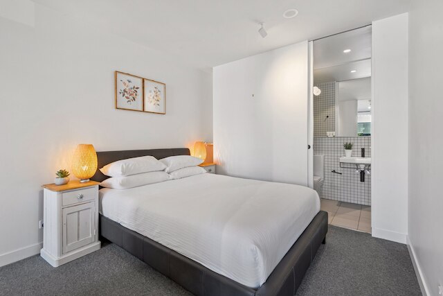 スリーク サウス メルボルン パッド, 1ベッド バイ アルバート パーク