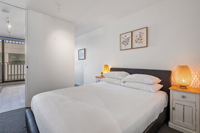 スリーク サウス メルボルン パッド, 1ベッド バイ アルバート パーク