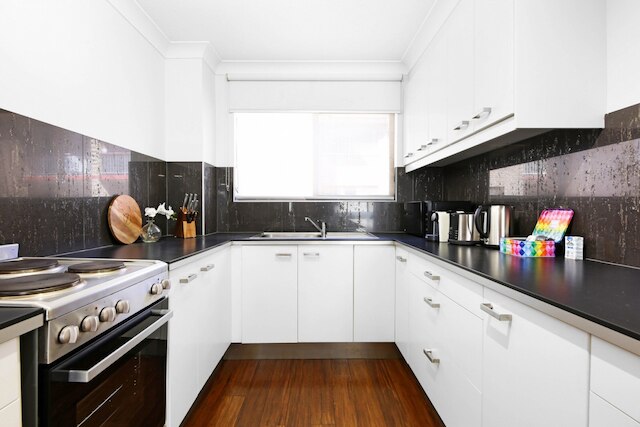 コースタル 2ベッド ウィズ バルコニー, 200m フロム ビーチ