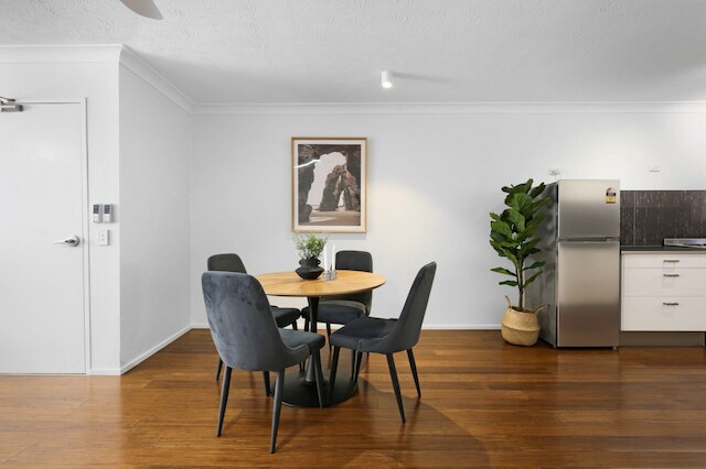 コースタル 2ベッド ウィズ バルコニー, 200m フロム ビーチ