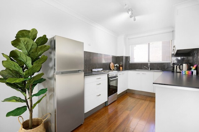 コースタル 2ベッド ウィズ バルコニー, 200m フロム ビーチ