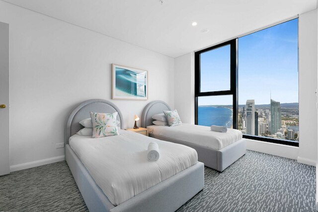 オーシャンフロント 3ベッド ウィズ スタニング ビューズ プール & サウナ