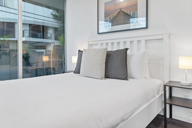 スリーク サウス ヤラ 2ベッド ウィズ アルフレスコ ダイニング