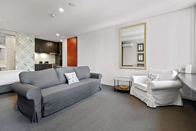 コージー スタジオ イン ザ シティ センター