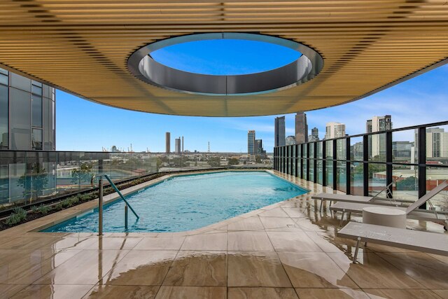 1ベッド リゾート ウィズ スタディ アンド ジム