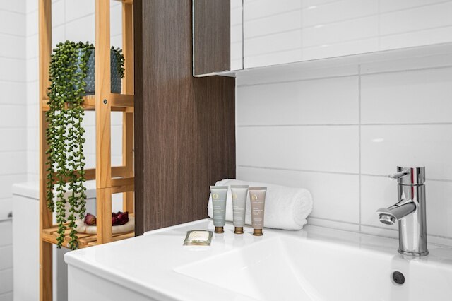 モダン 2ベッドルーム リトリート ミニッツ フロム セント キルダ