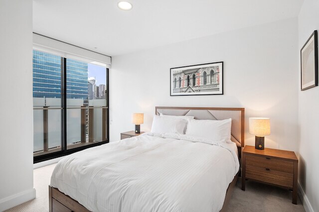 スリーク インナーシティ フラット イン ザ ハート オブ メルボルン