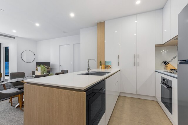 リマーカブル 3ベッド ウィズ シティビュー & スイミングプール