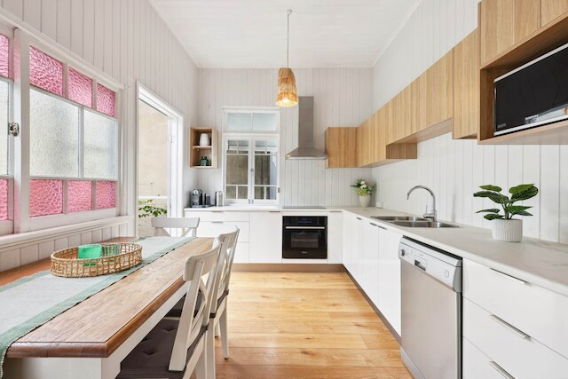 トランクィル 3ベッド ファミリーホーム ウィズ スペーシャス バックヤード