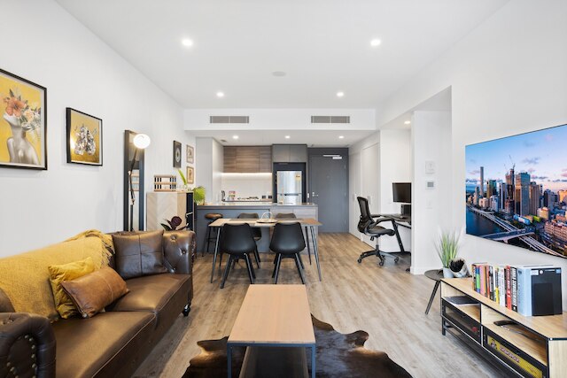 セントラル ブリスベン ステイ ウィズ バルコニー, プール & BBQ