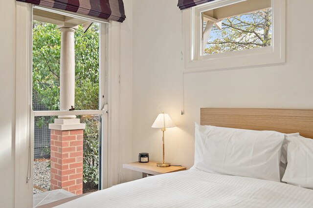 ウェルネス エスケープ: 1ベッド ホーム + スタジオ & サウナ