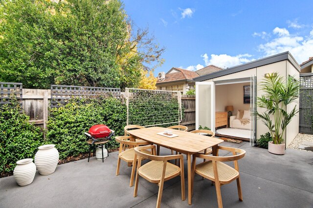 ウェルネス エスケープ: 1ベッド ホーム + スタジオ & サウナ