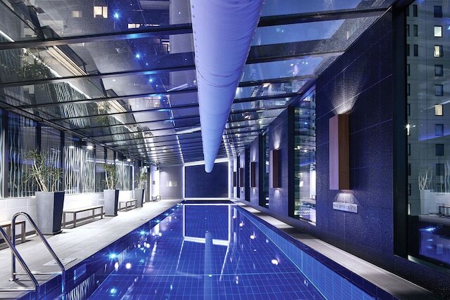 シック 2ベッド アパートメント ウィズ バルコニー イン サウスバンク