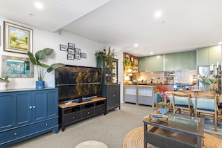 シック 2ベッド アパートメント ウィズ バルコニー イン サウスバンク