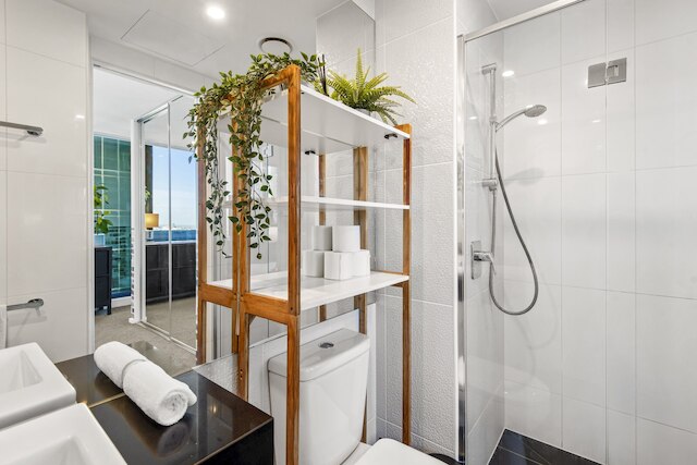 シック 2ベッド アパートメント ウィズ バルコニー イン サウスバンク