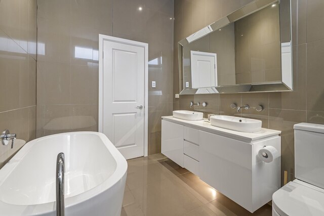 モダン チャーム ミーツ インナー コンビニエンス