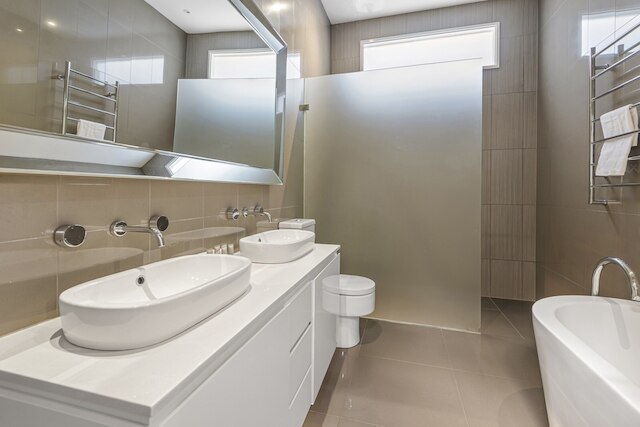 モダン チャーム ミーツ インナー コンビニエンス