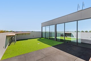 エレガント 1ベッド バイ ショップス ウィズ ルーフトップスイミングプール