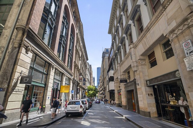 クラシック 1ベッド シティステイ ニア イータリーズ アンド レーンウェイズ