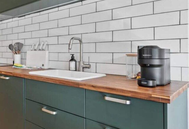 シック 2ベッド アパートメント イン バイブラント セントキルダ