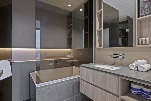 シック 2ベッド メルボルン CBD アパートメント ウィズ プール & サウナ