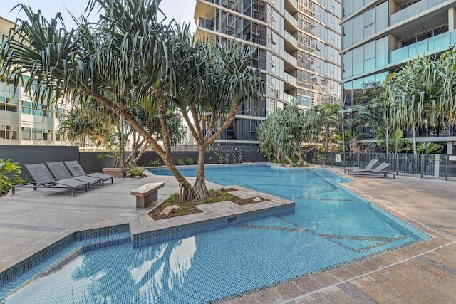 モダン サウスバンク アパートメント ウォーク トゥ ダイニング