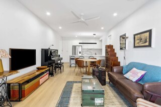 スペーシャス 3 ベッド クレイフィールド ハウス ウィズ パティオ アンド BBQ