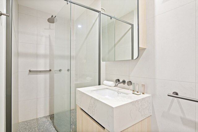 ブライト 2ベッド フラット ウィズ シティサイド チャーム