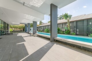 カンガルーポイント 2ベッド フラット ウィズ ジム & プール